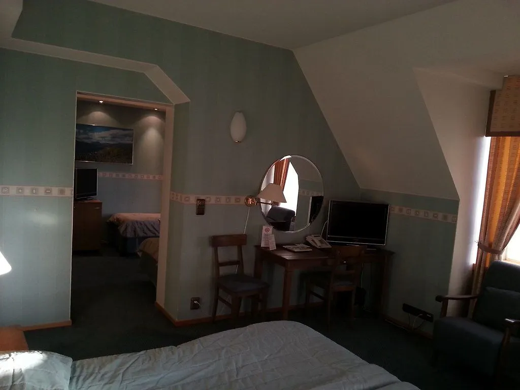 Hotel Anna Helsinki 3*,